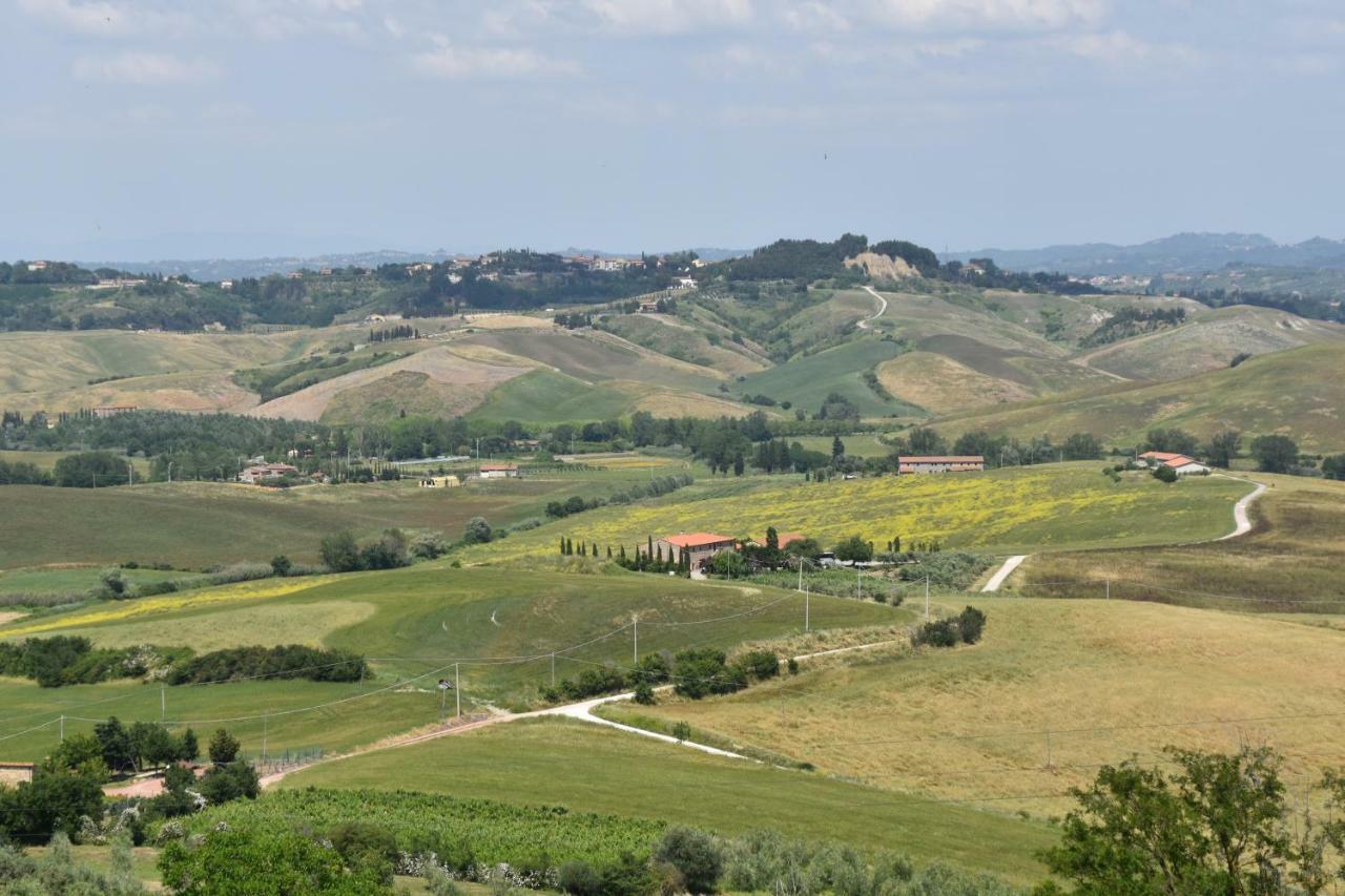 Apartamento La Casa Di Chianni La Pieve Exterior foto