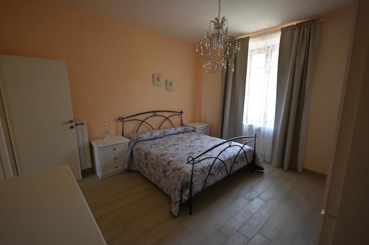 Apartamento La Casa Di Chianni La Pieve Exterior foto