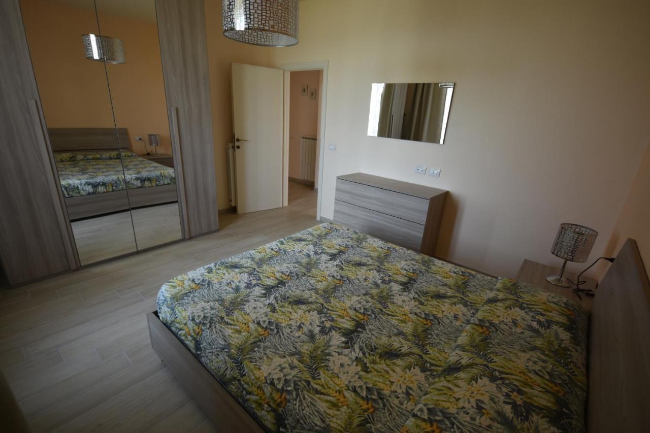 Apartamento La Casa Di Chianni La Pieve Exterior foto