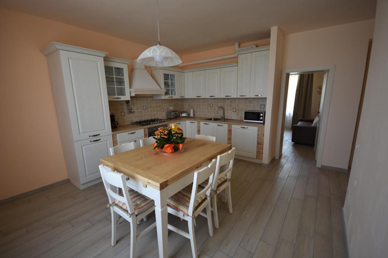 Apartamento La Casa Di Chianni La Pieve Exterior foto